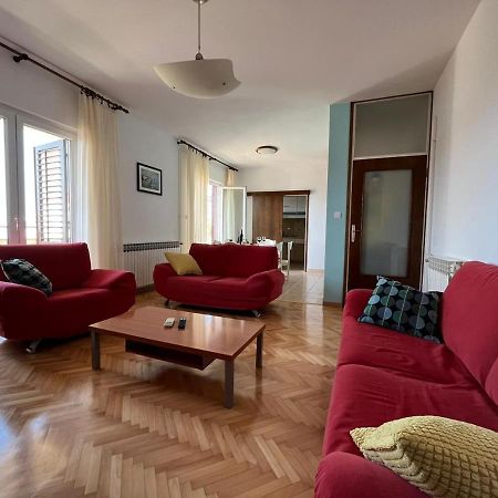 Apartment Lily Podstrana Exterior photo